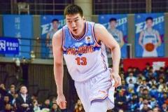 最后一刻崴腳！李炎哲7投5中高效貢獻15分2籃板3助攻4封蓋