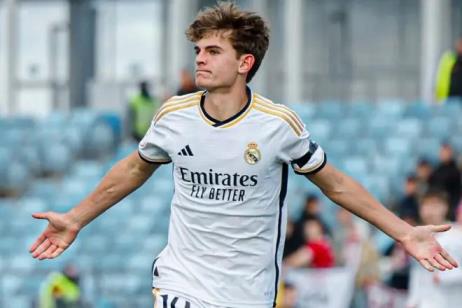 皇馬正在尋求讓尼科-帕斯回歸俱樂部并參與世俱杯