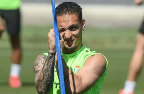 西媒：安東尼若獲歐協聯冠軍，貝蒂斯將向曼聯再付36.5萬歐元