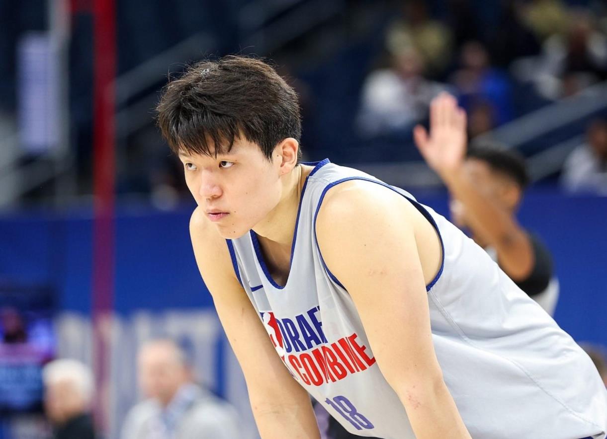 拉塞爾：楊瀚森適合大個(gè)子球隊(duì)，湖人將受益匪淺