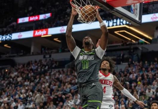 26歲中鋒神槍成焦點，湖人勇士火箭爭奪戰升級