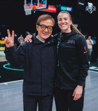 成龍觀戰！女庫里24分斯圖爾特27分 威廉姆斯5連勝領跑WNBA