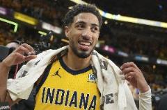 哈利伯頓魔術操作全場21+6+13+3殺進總決賽