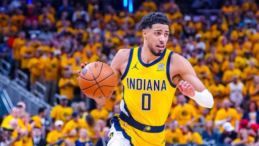 哈利伯頓成為第二位在總決賽前送出至少150次助攻且失誤不足50次的球員