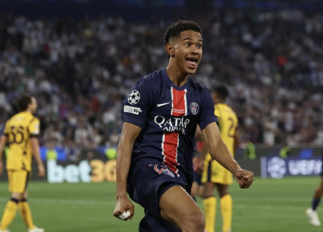 馬尤盧：決賽5-0取勝，教練指導至關重要