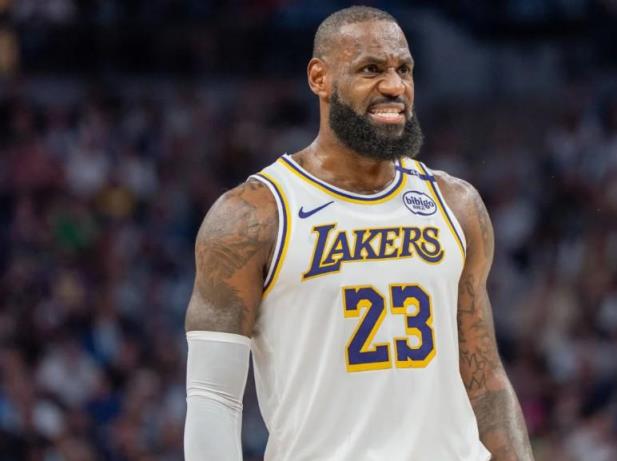 詹姆斯談園區賽季：籃球是這里唯一的主題