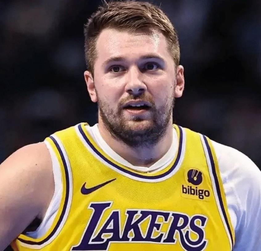 魔術師：詹姆斯已帶領湖人奪冠，期待東契奇同樣成功