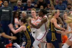 NBA裁判解釋推倒克拉克未被驅(qū)逐原因