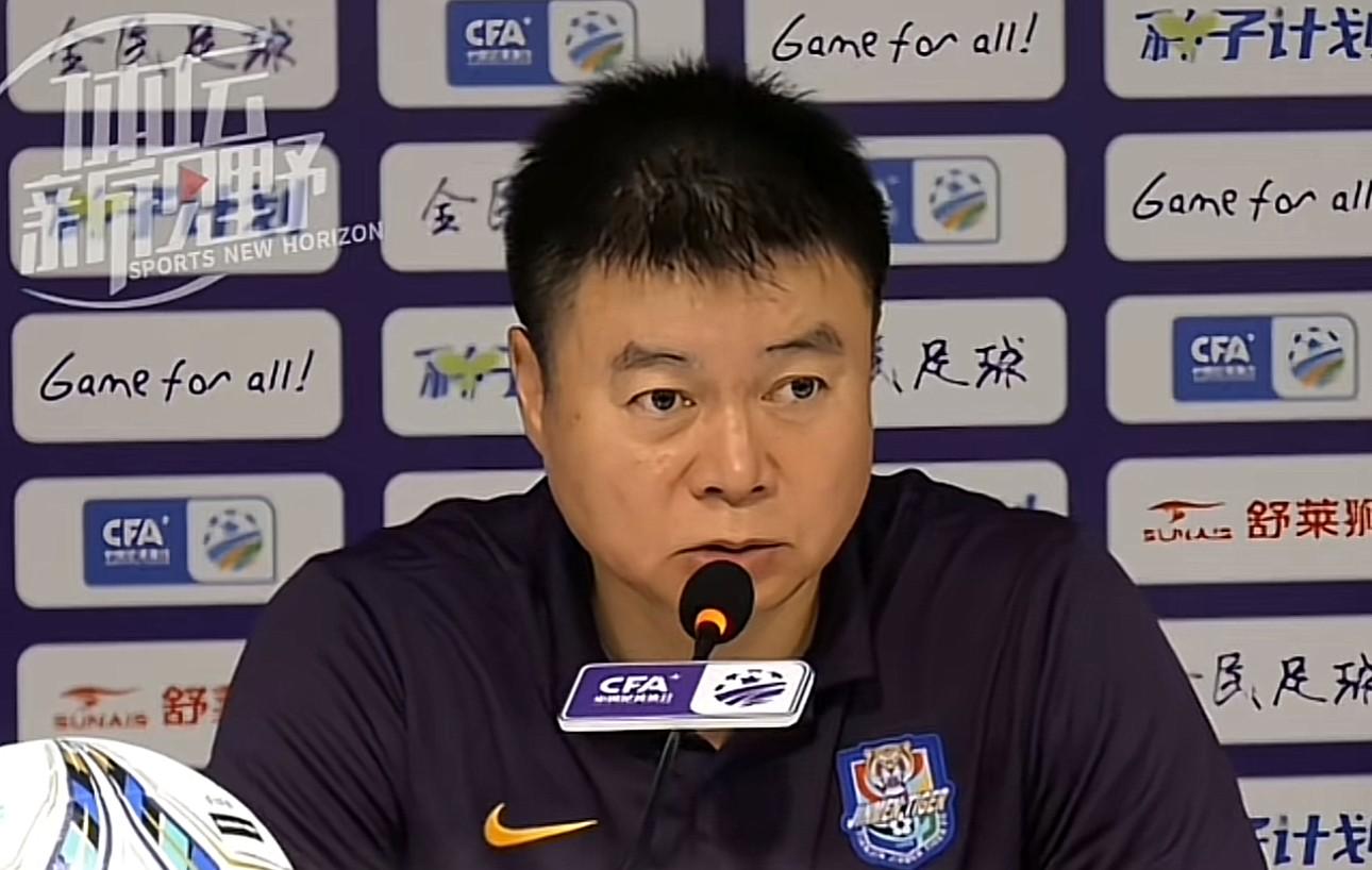于根偉嚴(yán)厲批評(píng)球員低落狀態(tài)，未表現(xiàn)出擔(dān)憂