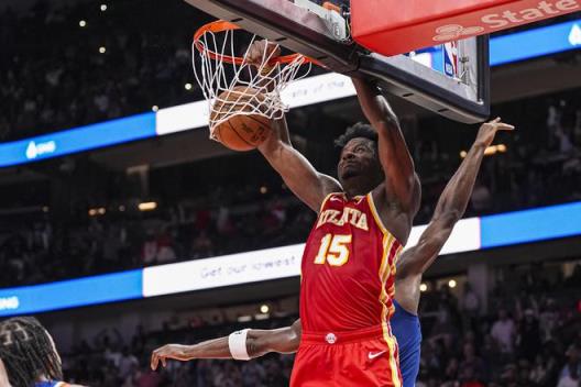 露天看臺：湖人或用迷你中產特例簽下卡佩拉