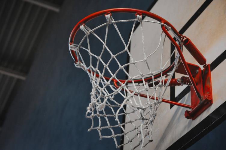 朱正父親的籍貫是哪里？答案：中國(guó)人