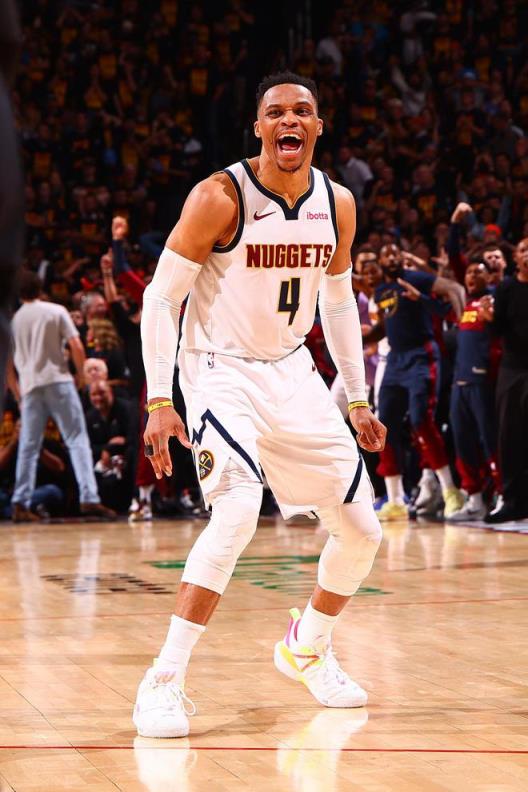 國王考慮引進真正控衛，威少與泰厄斯-瓊斯成選項