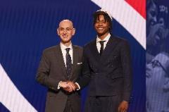 6號秀特雷-約翰遜：拉開空間與組織能力并存的全能新星