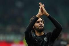 薩索洛有意引進波貝加、阿德利、科隆博和小西蒙尼