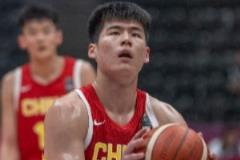 陳家政首節6分鐘5投4中獨得11分 三分3中2