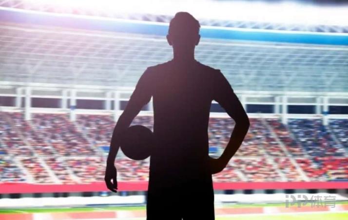 太陽報：前英格蘭和英超球星在機場被捕，乘客震驚不已