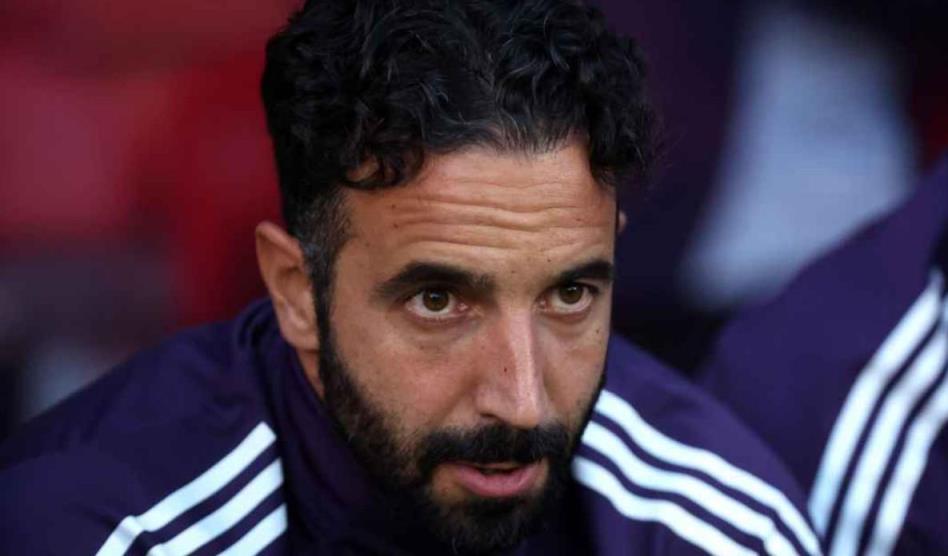 鏡報(bào)：部分資深球員對(duì)阿莫林堅(jiān)持三后衛(wèi)體系表示失望