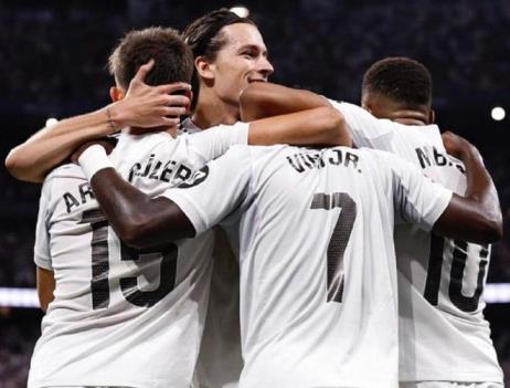 3進球被吹+姆巴佩低迷！皇馬1分鐘2球拿3分：3連勝登頂 熊皇爆發(fā)