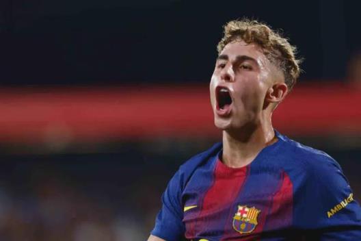 西媒：費(fèi)爾明多次表態(tài)希望留在巴薩，但巴薩高層仍未給出明確保證