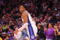 艾薩克-瓊斯轉(zhuǎn)正！國(guó)王與他簽訂兩年標(biāo)準(zhǔn)合同