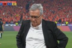 三連敗陷困境，國(guó)足半場(chǎng)表現(xiàn)亮眼引熱議