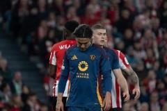 羅馬官方：迪巴拉手術成功，將進入復健階段