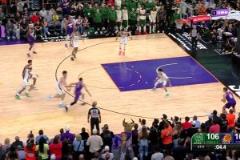 中投永不過時(shí)！布克撤步跳投準(zhǔn)絕殺雄鹿，僅留1.7秒！