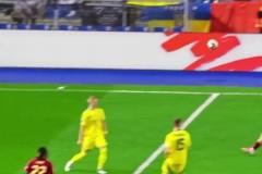 傳的巧妙射的精彩！德布勞內助攻盧卡庫的側身凌空斬