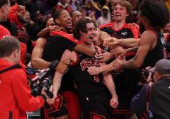 橫掃湖人！中部賽區4隊本賽季常規賽全勝戰績引關注