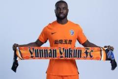 奧斯卡以外援身份登場(chǎng)，上演玉昆首秀，頂替新援科斯塔