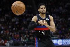 托哈：渴望季后賽，全力以赴完成任務