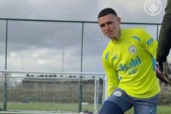 曼城訓練視頻：福登對陣埃德森的攻防對決