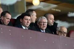 83歲弗格森出席青年足總杯半決賽，曼聯(lián)U18點(diǎn)球大戰(zhàn)惜敗