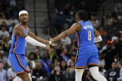 雷霆隊賽季第四十九次凈勝兩位數，僅差一場創歷史紀錄