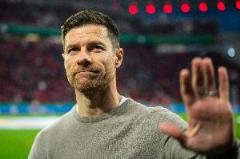 藥廠總監：阿隆索已通過合同承諾未來，無需頻繁討論