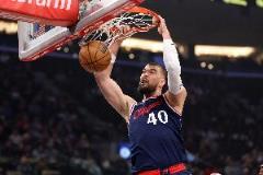 祖巴茨高效表現(xiàn)：8中6砍17分10板6助正負(fù)值+18