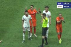 青島海牛近兩場(chǎng)賽事累計(jì)收到3張直接紅牌，均涉及激烈對(duì)抗判罰