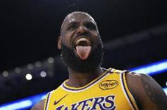 詹姆斯：不用打附加賽很欣慰，有一周休息時(shí)間，我當(dāng)然愿意