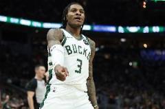 小凱文·波特連續兩場替補貢獻20+5+搶斷 近32年首位歷史第四人