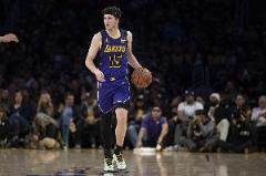 巴爺盛贊里夫斯：三當(dāng)家中的佼佼者，技能包最豐富的球員之一