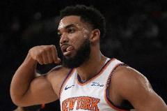 籃板榜第二！唐斯場均24.4分12.8板 命中率52.6%創(chuàng)生涯新高籃板紀(jì)錄