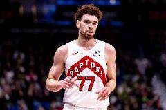 巴特爾首節轟6記三分 猛龍半場領先馬刺20分