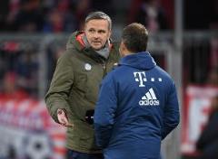 哈曼：拜仁賽季表現(xiàn)未達(dá)預(yù)期，或解雇孔帕尼并邀阿隆索回歸