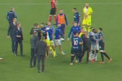 足壇頂級名場面！跟你的好朋友做對手時總會產生誤會！