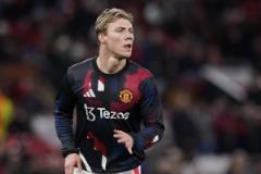 費迪南德：霍伊倫應改踢邊鋒，當前位置暴露明顯弱點