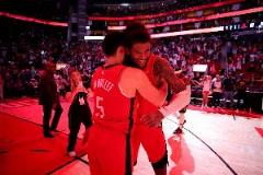 范弗里特盛贊杰倫-格林：本賽季表現(xiàn)驚艷，下一場仍需保持這種水準(zhǔn)