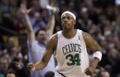 皮爾斯被捅11刀后仍保持賽季全勤且場均25分，稱假新聞令人震驚