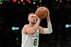 波津半場10+罰球 首次賽季第二次10+罰球演出