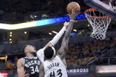 周五競彩籃球強檔：步行者客場爭勝 雄鹿力戰無路可退