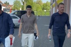 馬扎周日抵達勒沃庫森接受體檢，通過后將簽約至2030年